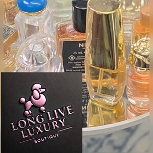 Miniature bottle of perfume 17